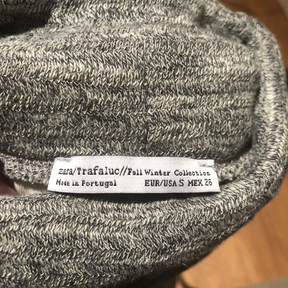 Zara Trafaluc Fall/ Winter Collection Turtleneck - Picture 4 of 5